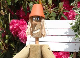 Tuinvrouwtje tuinvrouw hout