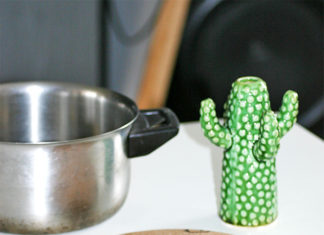 Oogpatroon op kurken onderzetters Oogpatroon op kurken onderzetters