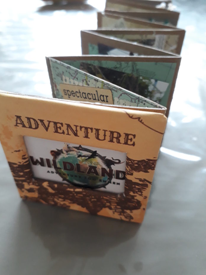 mini-mini scrap-album
