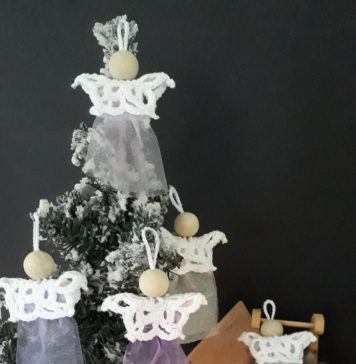 Engel voor in de boom