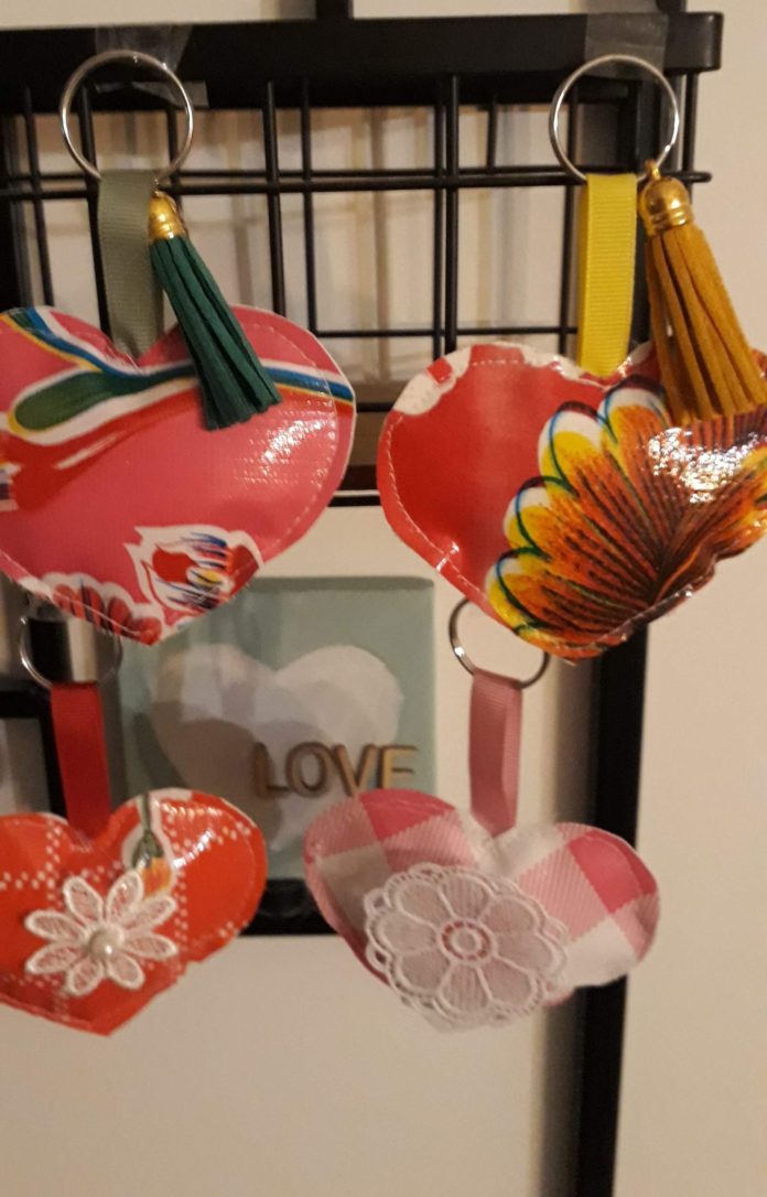 hart sleutelhanger van tafelzeil