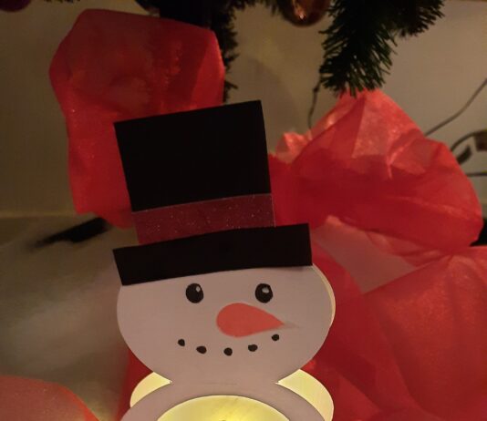 Kerstkaart sneeuwpop als lichtje kerstkaart sneeuwpop als lichtje