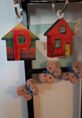 houten huisje sleutelhanger